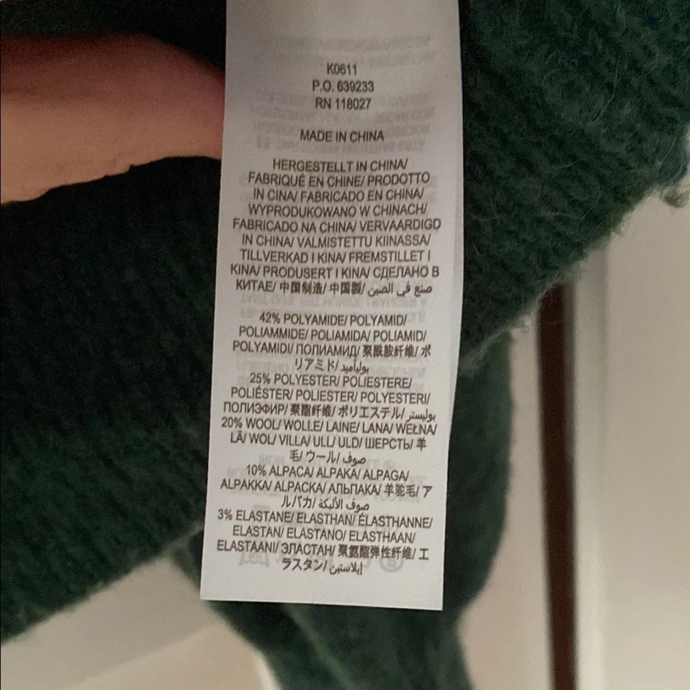 Colorful Patterned Women's Sweater - Picture 2 of 3